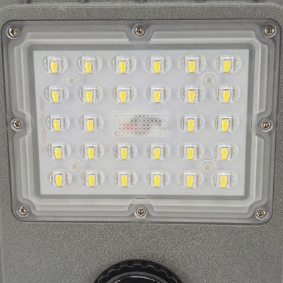 CRI Ra 70 Solarpaneel 220V Außenwasserdicht IP66 Dunkelgrauer Solarstraßenbeleuchtung